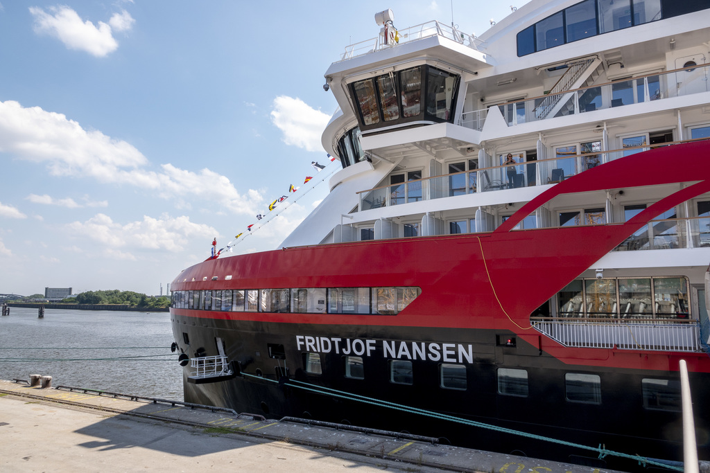 MS Fridtjof Nansen 05