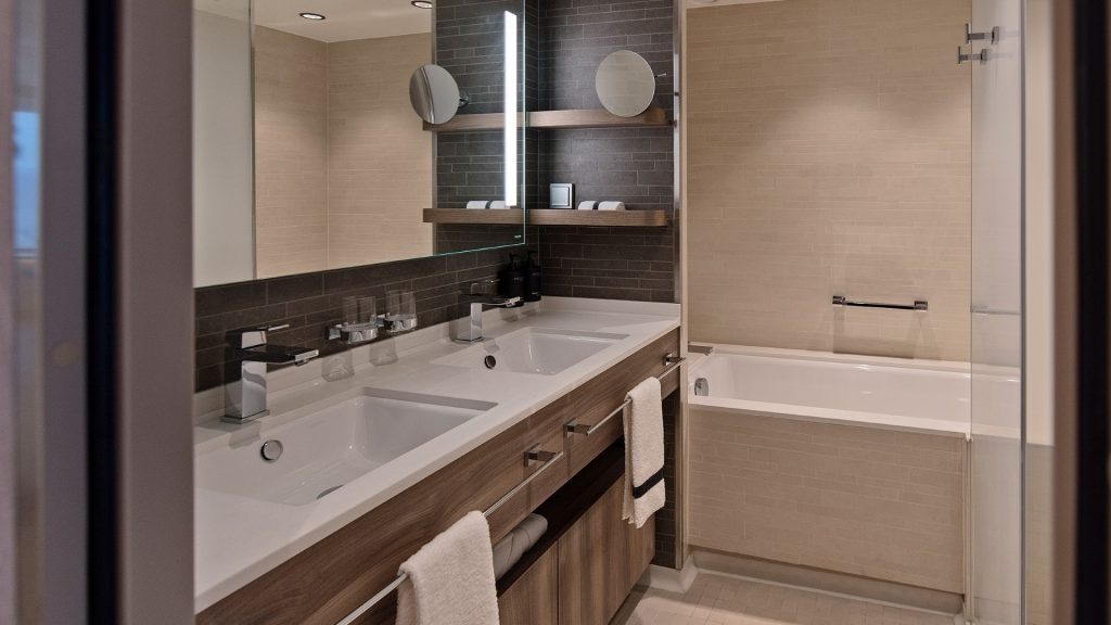 XL Suite wbalcony 5